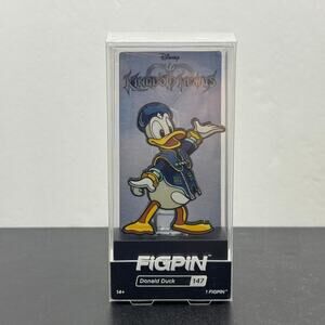 FigPin Donald Duck 147 Kingdom Hearts Collectible Enamel Pin